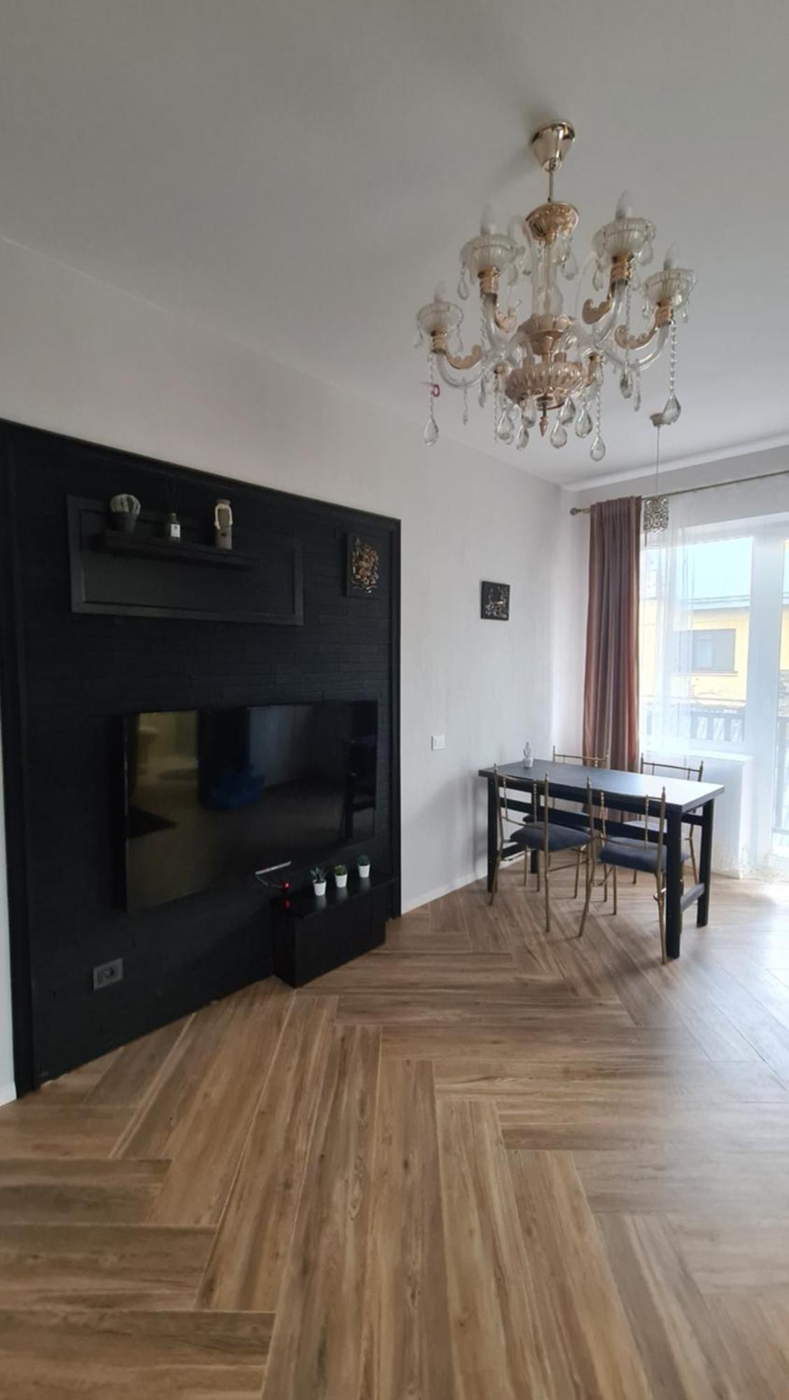 Dp Art Residence - Self Check In Kaunas Rom bilde