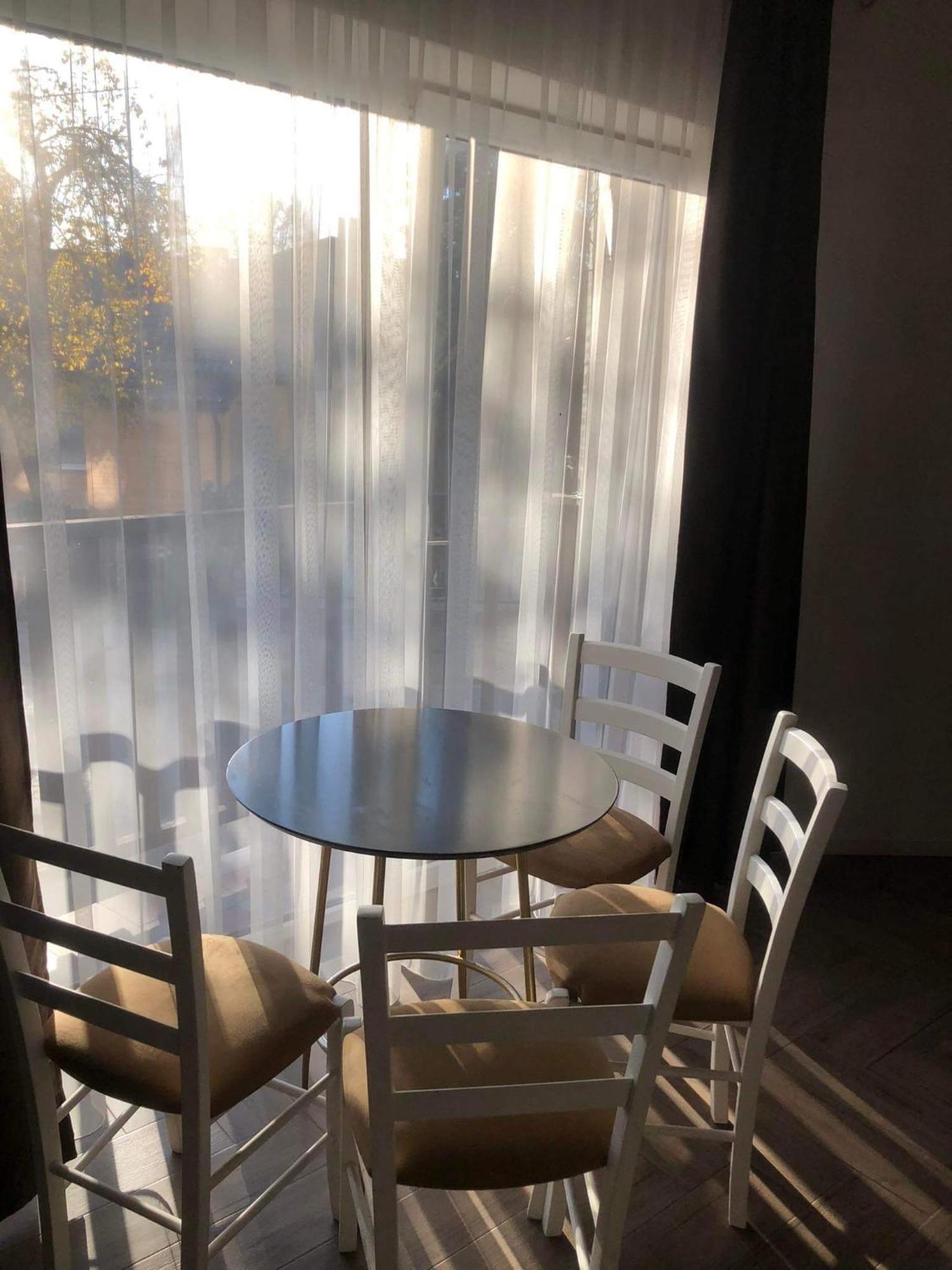 Dp Art Residence - Self Check In Kaunas Rom bilde