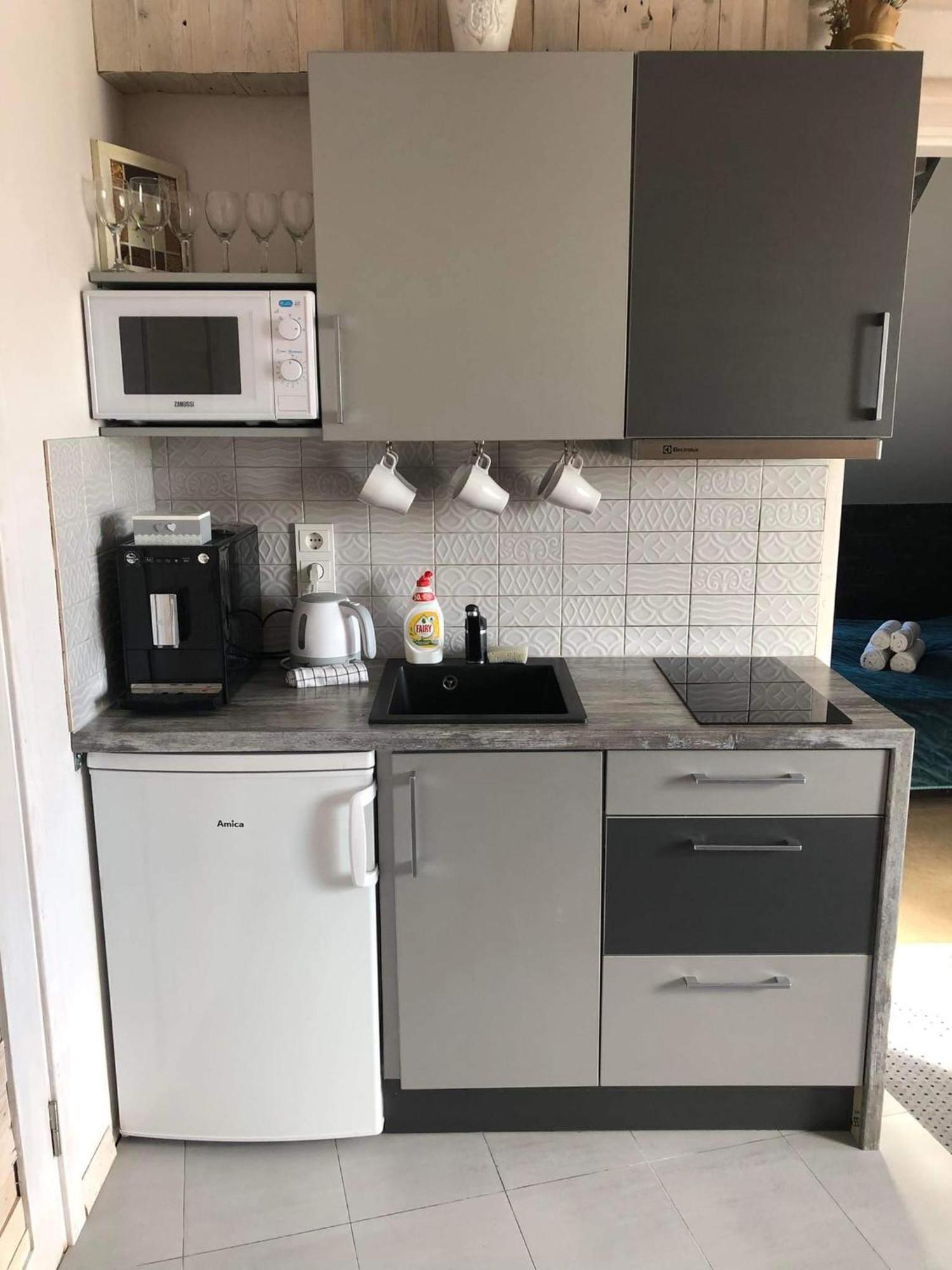 Dp Art Residence - Self Check In Kaunas Rom bilde